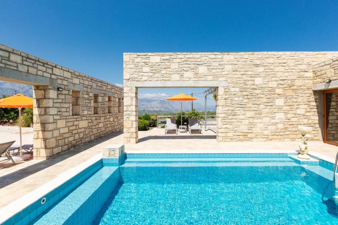 Villa Ypsilon Karoti  Exterior photo