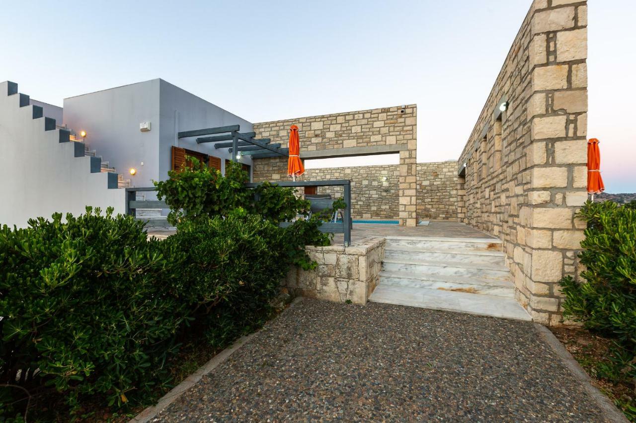 Villa Ypsilon Karoti  Exterior photo