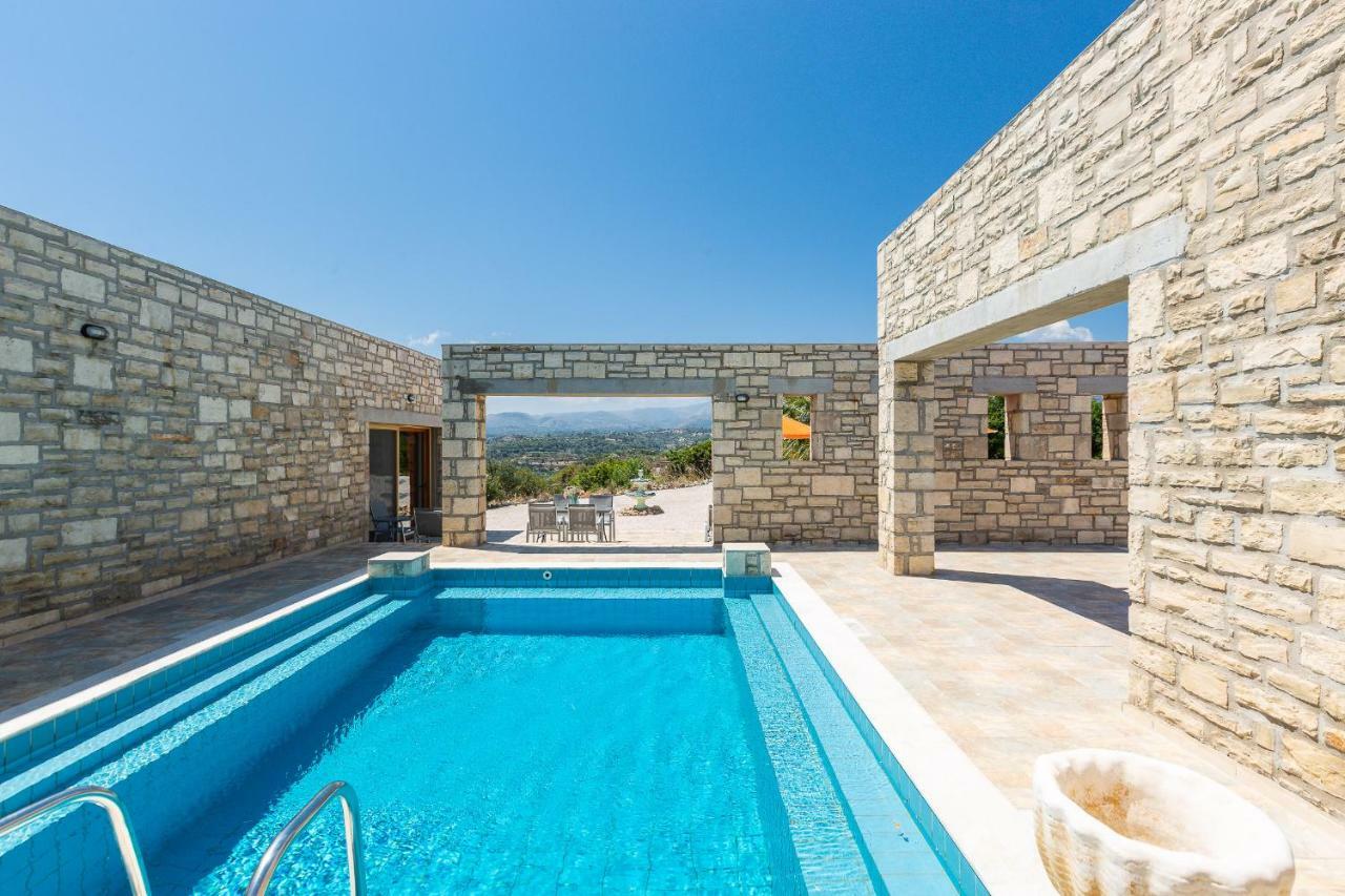 Villa Ypsilon Karoti  Exterior photo